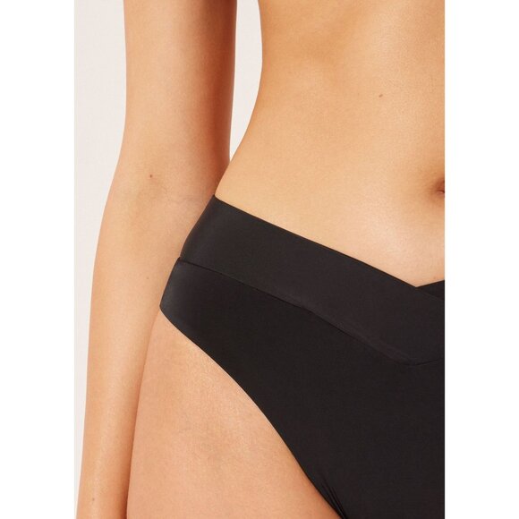 LSPACE Nancy Lee Bitsy Bikini Bottom in Black X-Small New Womens Swimsuit - Picture 11 of 13